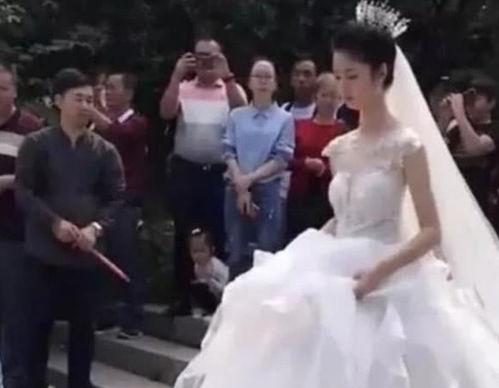 扬州新娘吃瓜事件,一场引发社会热议的婚礼风波