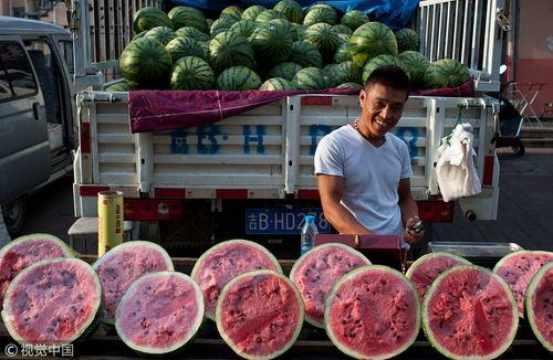 聊城吃瓜群众,吃瓜群众的热议焦点