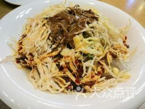 虹桥上吃瓜,揭秘网红打卡地的幕后故事